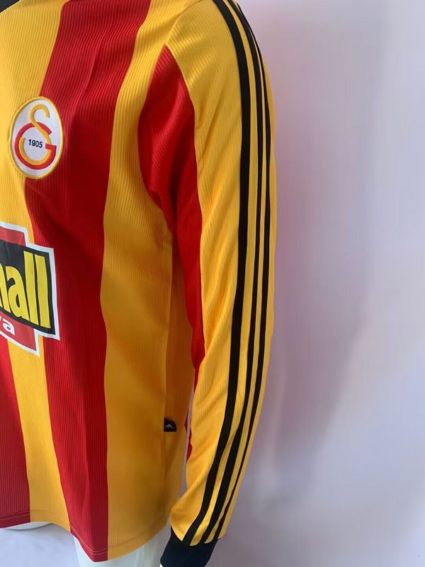 Retro Home 99/00 Men's Long Sleeve Jersey Pulses Football