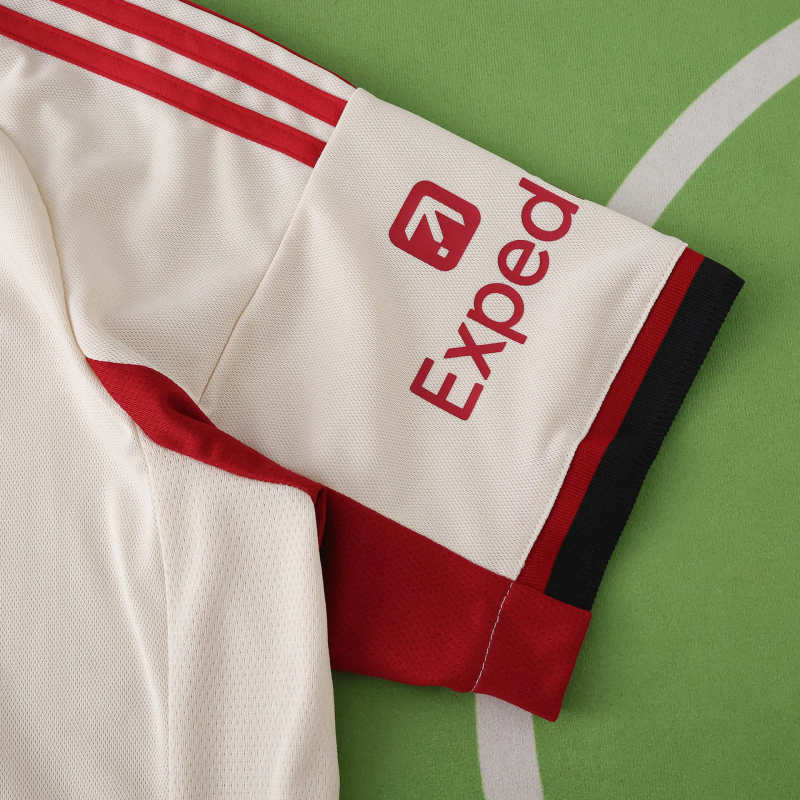 Liverpool Away Jersey 2025/26