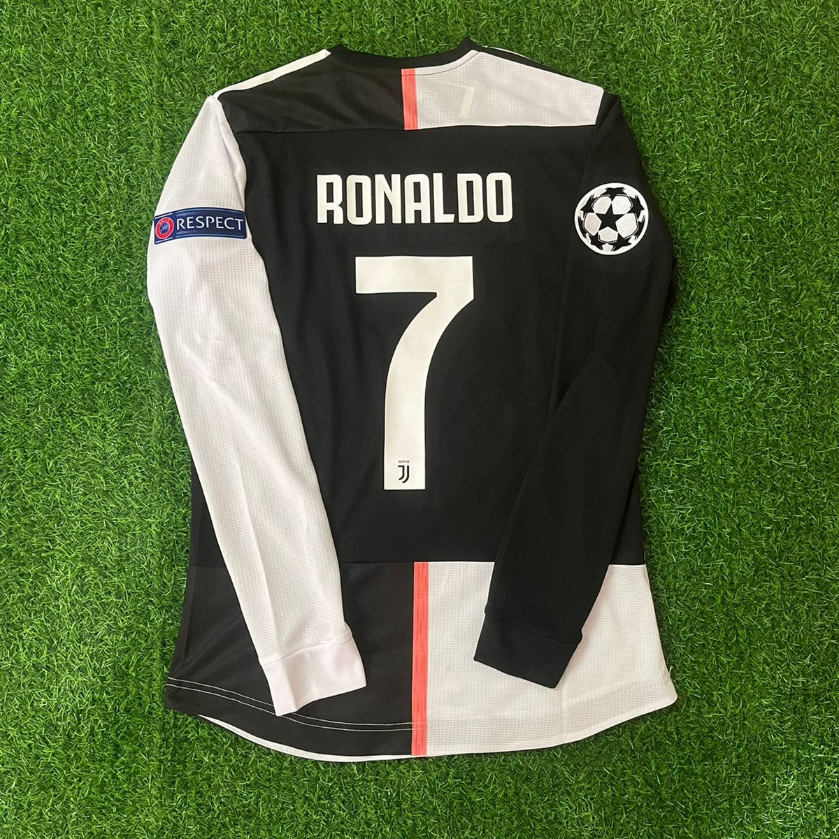 Cristiano Ronaldo 7- Juventus Long Sleeve 2019 2020 Retro White Black Jersey Trikot Maglia Pulses Football