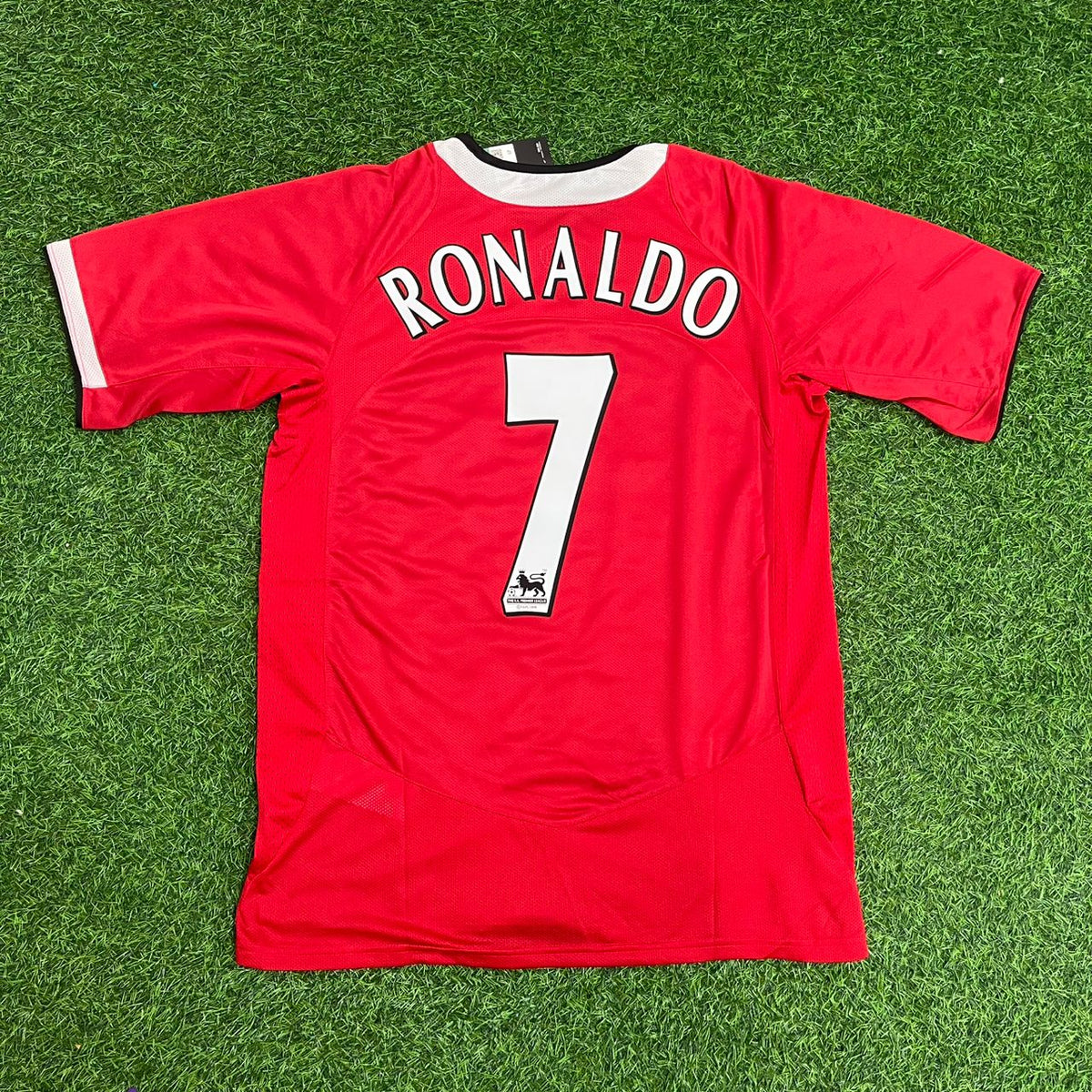 Cristiano Ronaldo Manchester United 2005-06 Retro Football Jersey Kit Pulses Football
