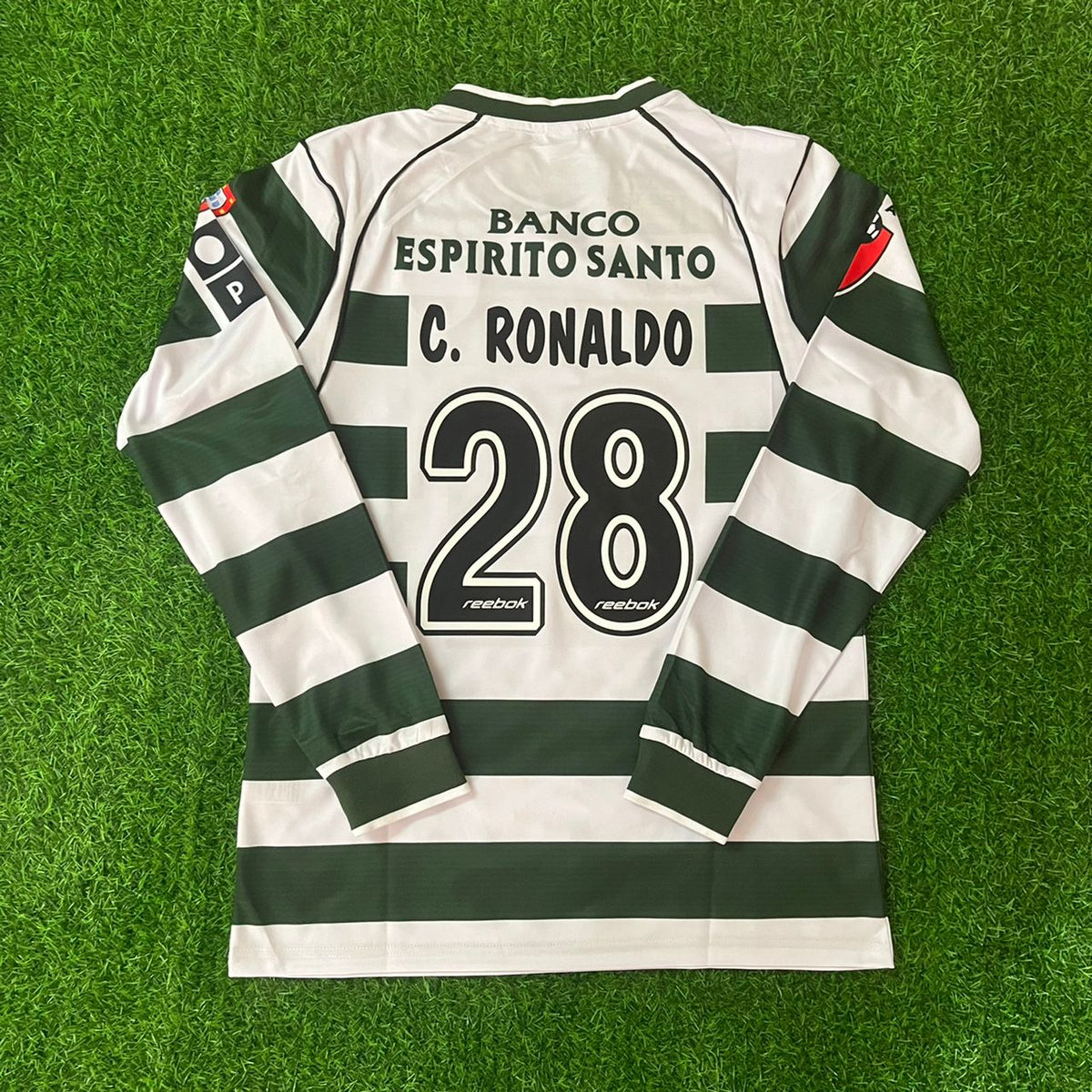 Cristiano Ronaldo Sporting Lisbon 2001 2003 First Season Long Sleeve Retro Jersey Pulses Football