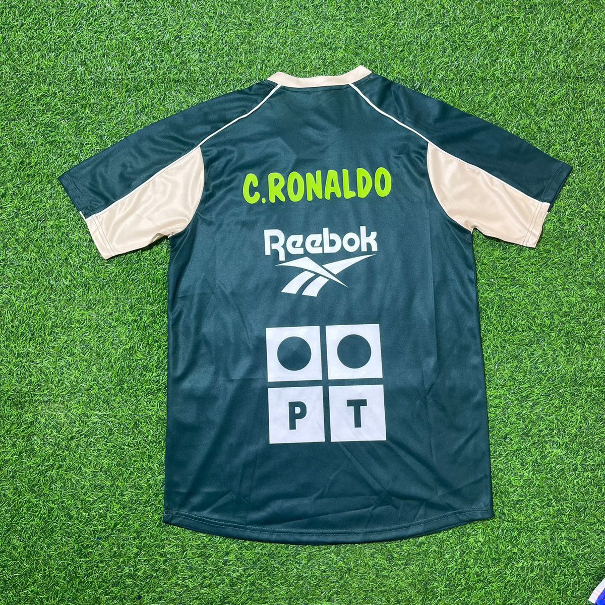 Cristiano Ronaldo Sporting Lisbon Retro Football Jersey Kit Pulses Football
