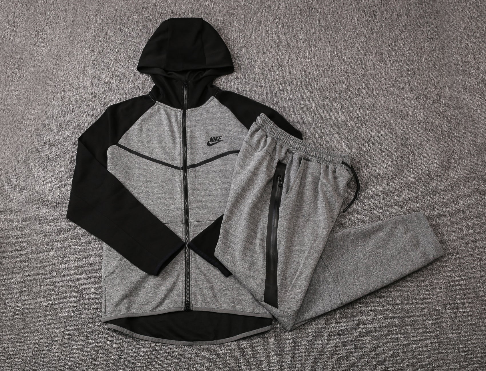 Tech Fleece Tracksuit Set  Hoodie & Pants