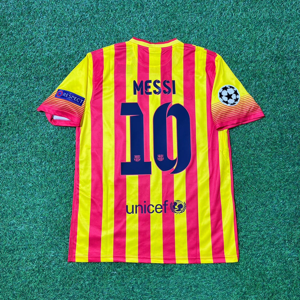 Lionel Messi #10 Barcelona 2013-2014 Kids Yellow Red Retro Football Jersey Pulses Football