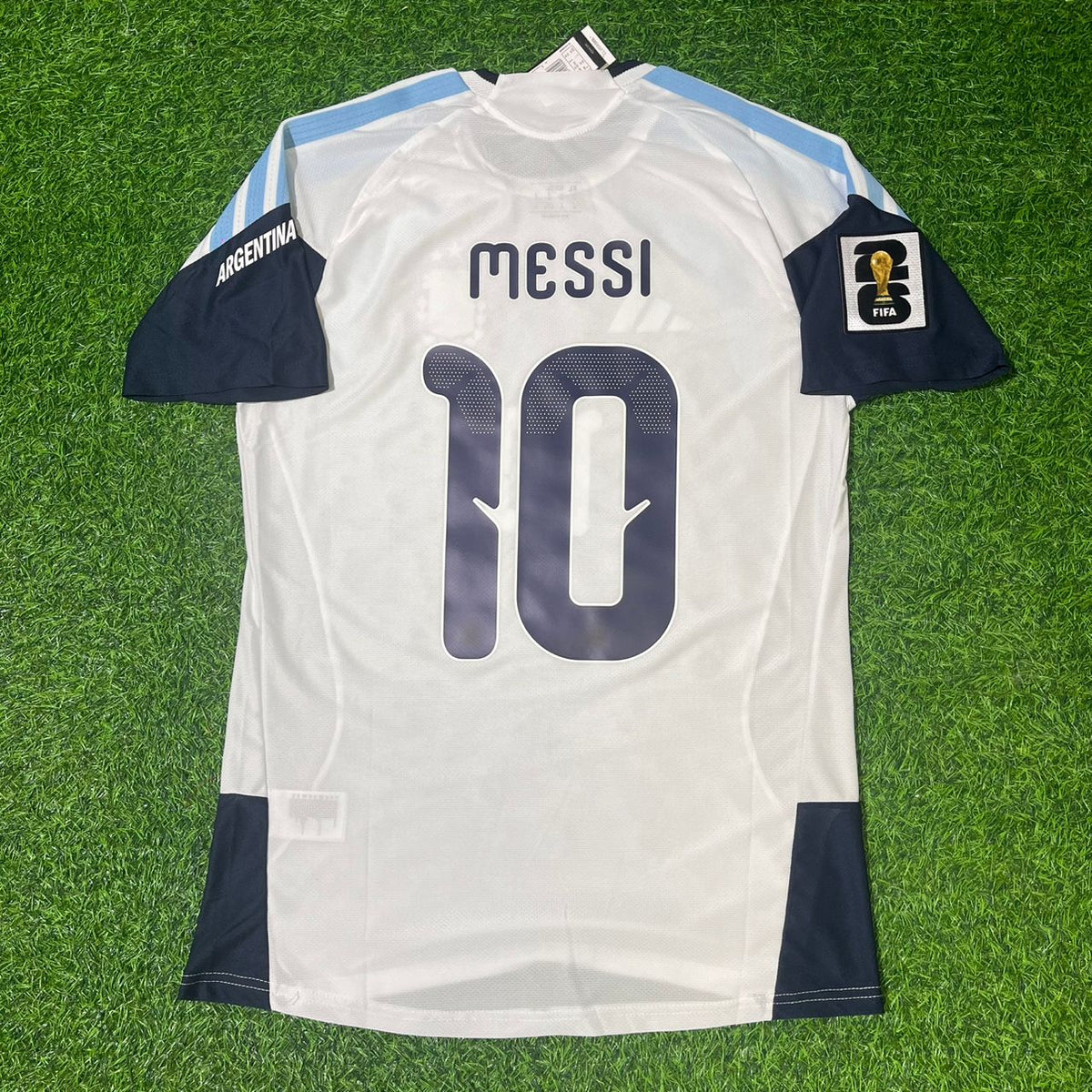 Lionel Messi Argentina 2026 World Cup White Player Version New Season Football Jersey Kit Pulses Football