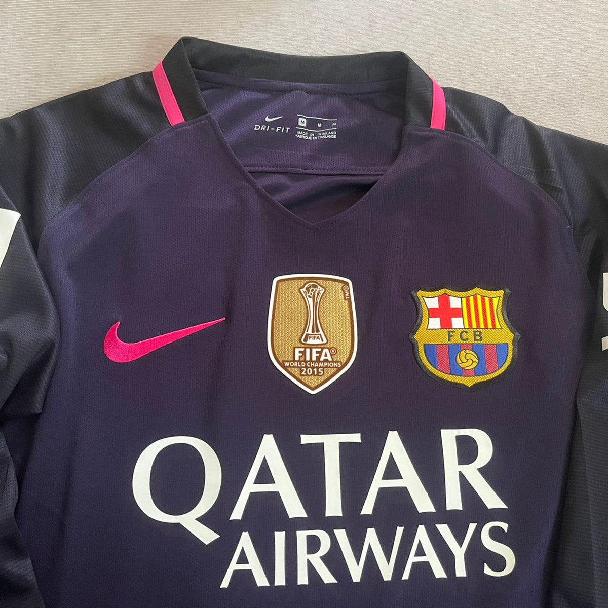 Lionel Messi Barcelona 2016/17 Retro Long Sleeve Football Jersey Kit Pulses Football