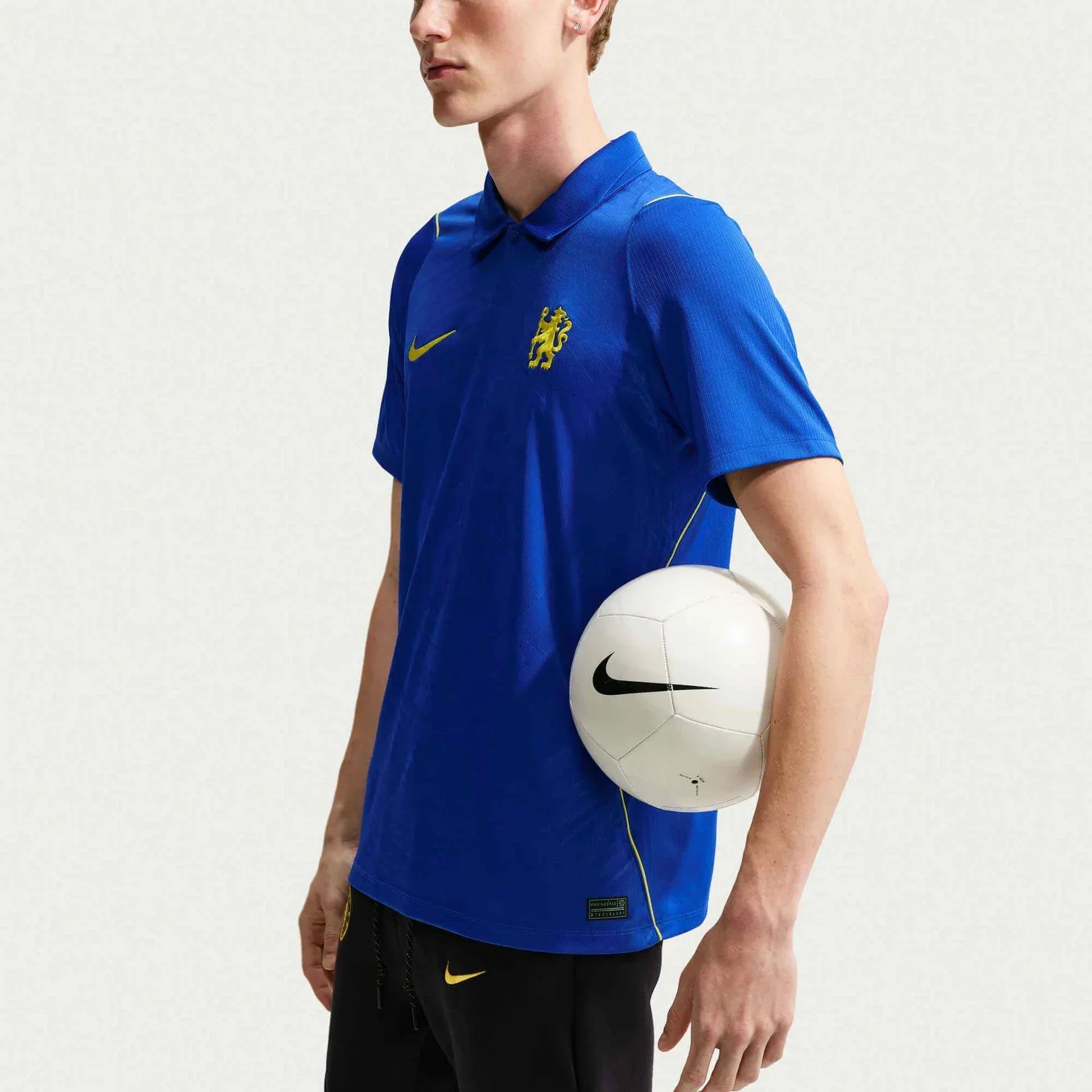 Chelsea Home Shirt 2026-27 - Fan Version Pulses Football