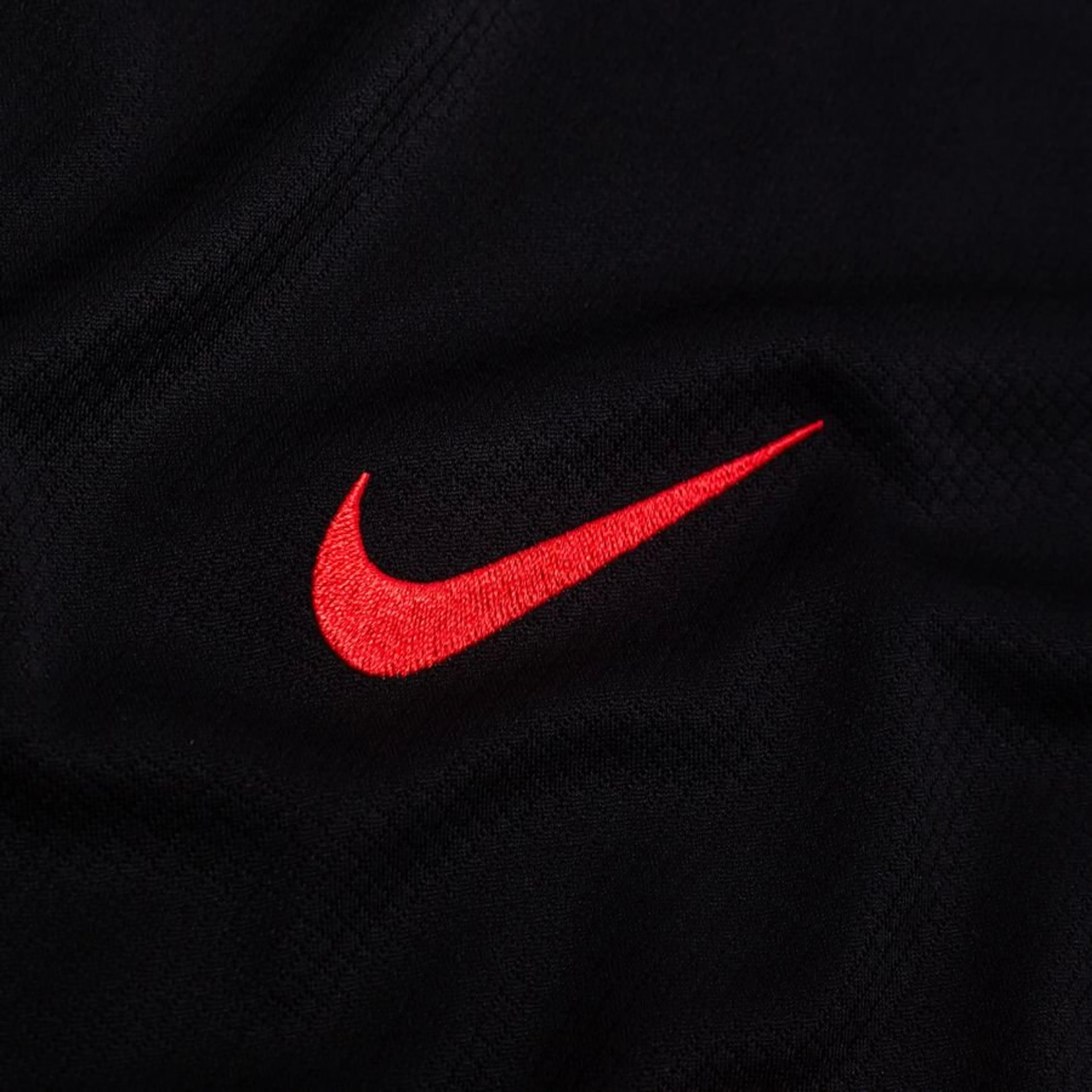 Training Top 26/27 Pulses Football